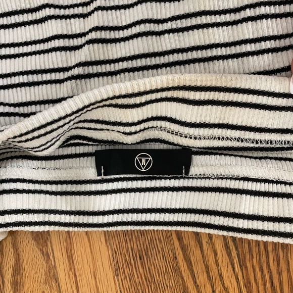 Missguided Off The Shoulder Striped Long Sleeve Top - Picture 2 of 3